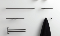 BERTOCCI TRECENTO (300) Крючок, черный матовый мини 3 3